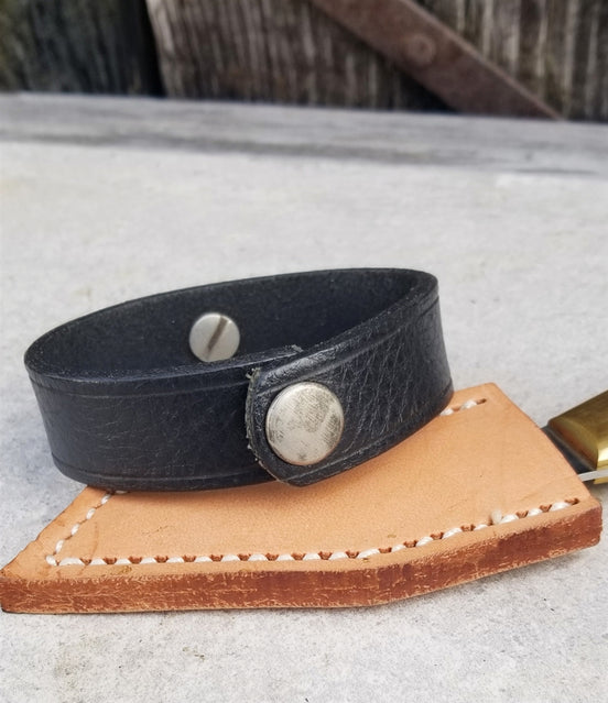 Iron Cross, 3/4" BLACK Leather / 7" Wrist